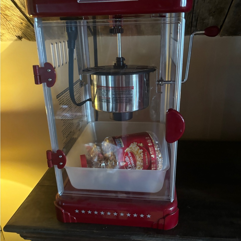 Popflix popcorn machine